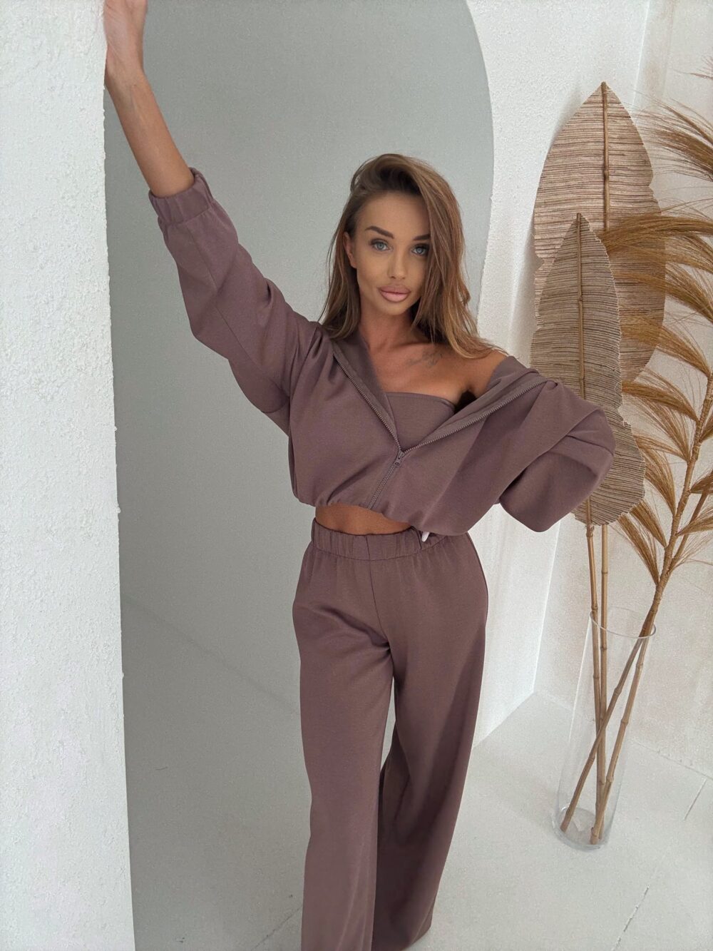 Komplet Cozy Elegance bluza, spodnie i top – fango