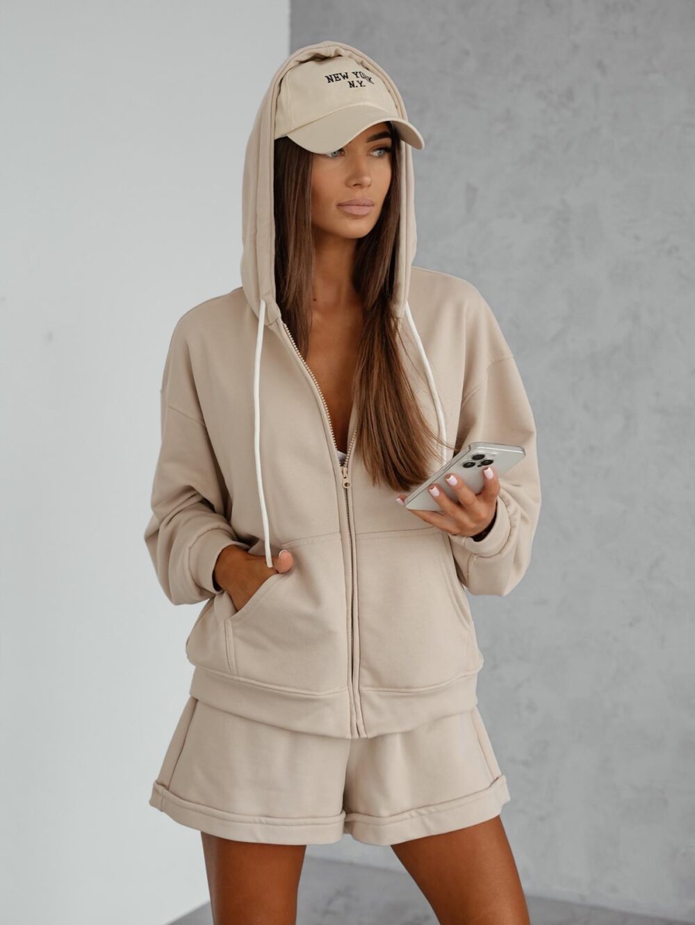 Komplet dresowy Urban Ease - beż
