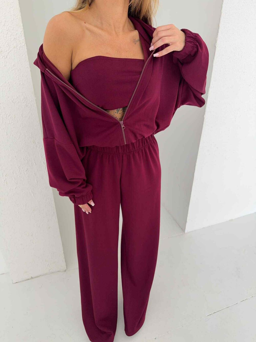 Komplet Cozy Elegance bluza, spodnie i top – burgund - obrazek 4