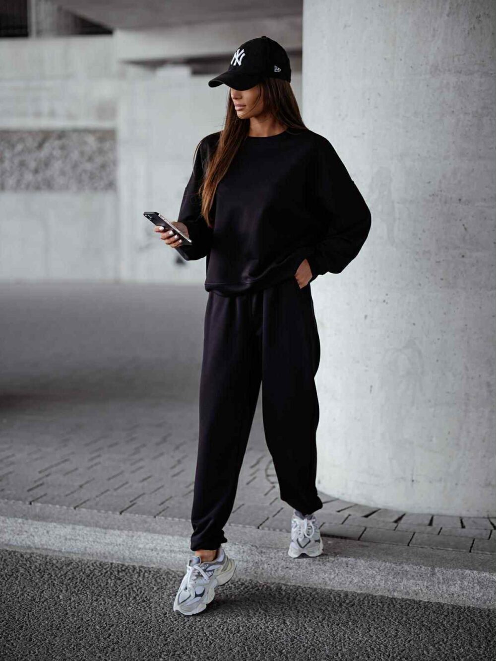 Komplet dresowy Relaxed Fit - czarny
