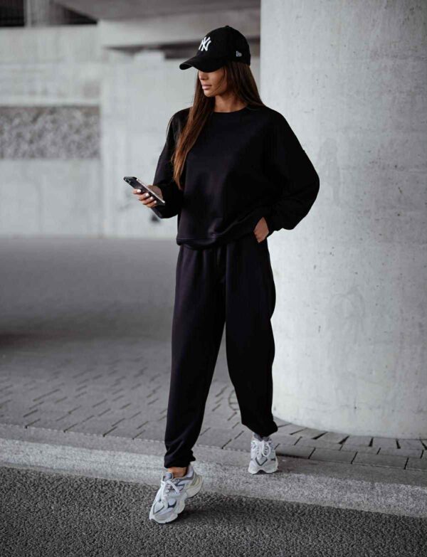 Komplet dresowy Relaxed Fit - czarny