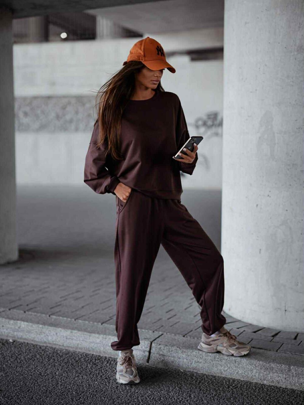 Komplet dresowy Relaxed Fit - czekolada