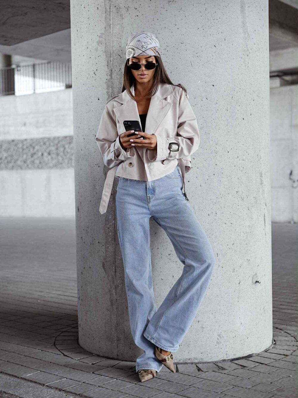 Kurtka Oversize z Klamrami Urban Chic - jasny beż - obrazek 5
