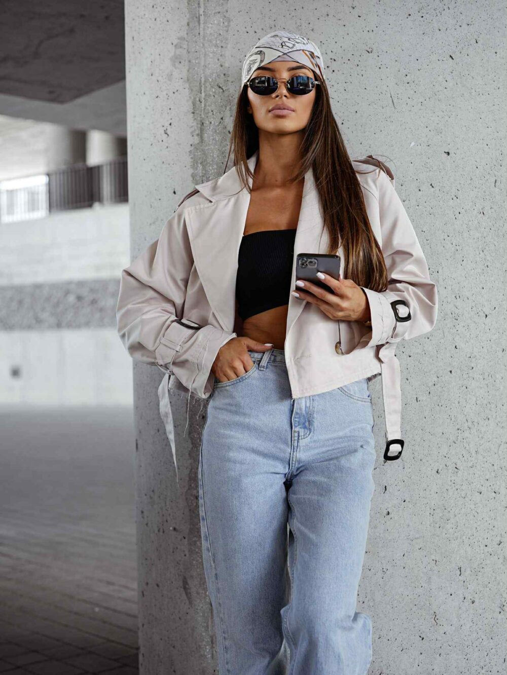 Kurtka Oversize z Klamrami Urban Chic - jasny beż - obrazek 2