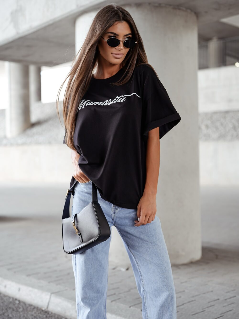 T-shirt oversize Mamasita - czarny