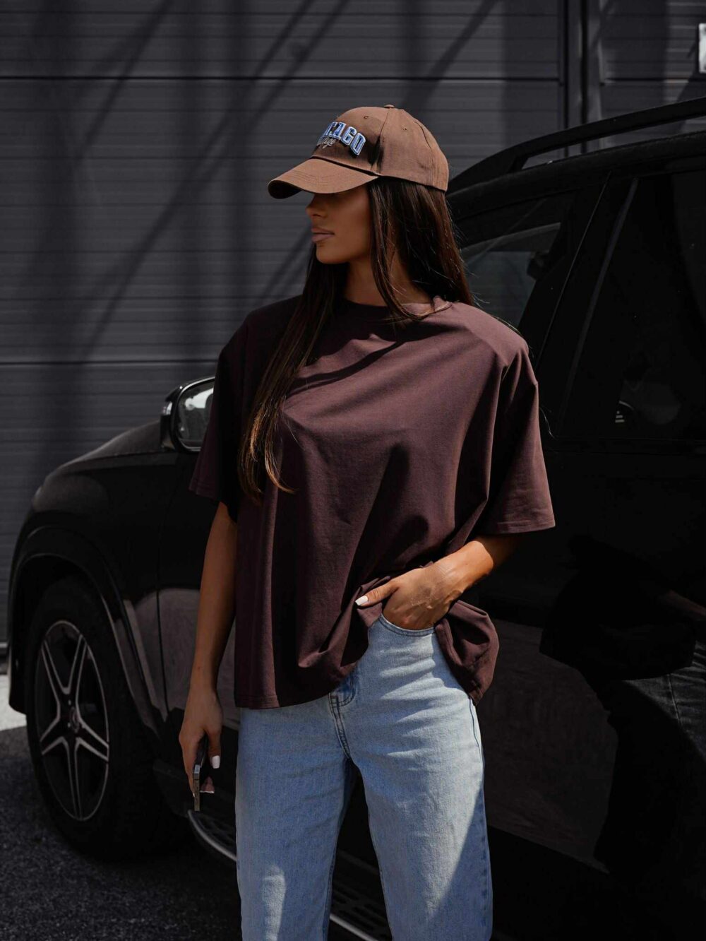 Klasyczny T-shirt oversize czekoladowy