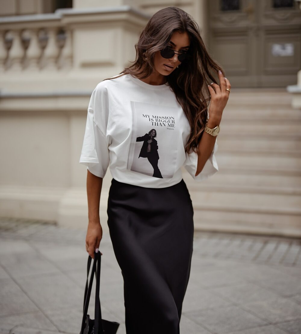 T-shirt Oversize Fashion is Bigger Than Me - biały - obrazek 2