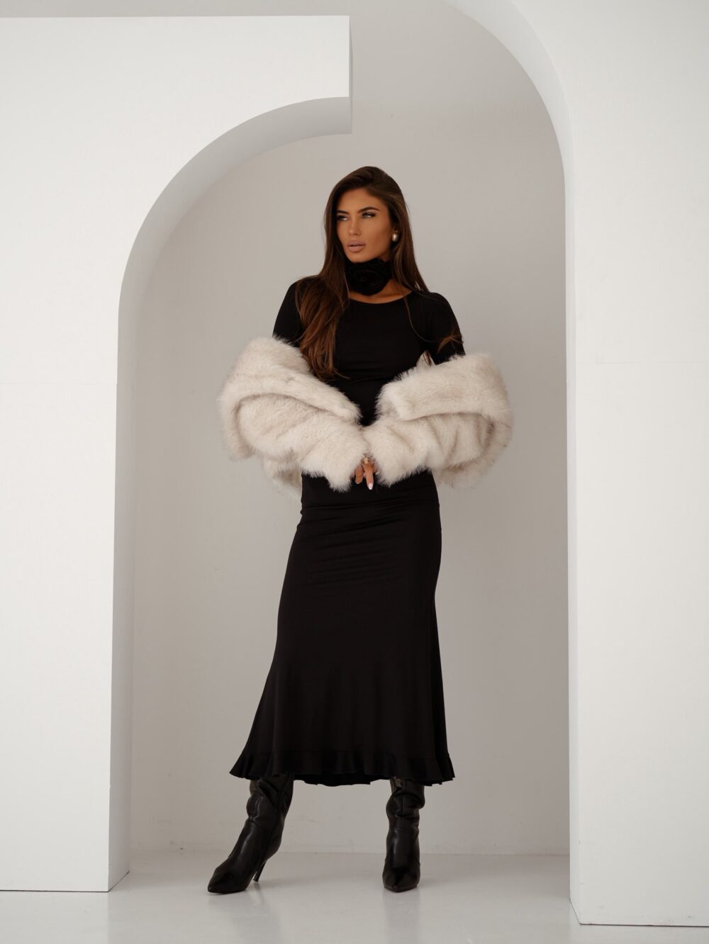 Sukienka ROSIE - czarna - obrazek 5