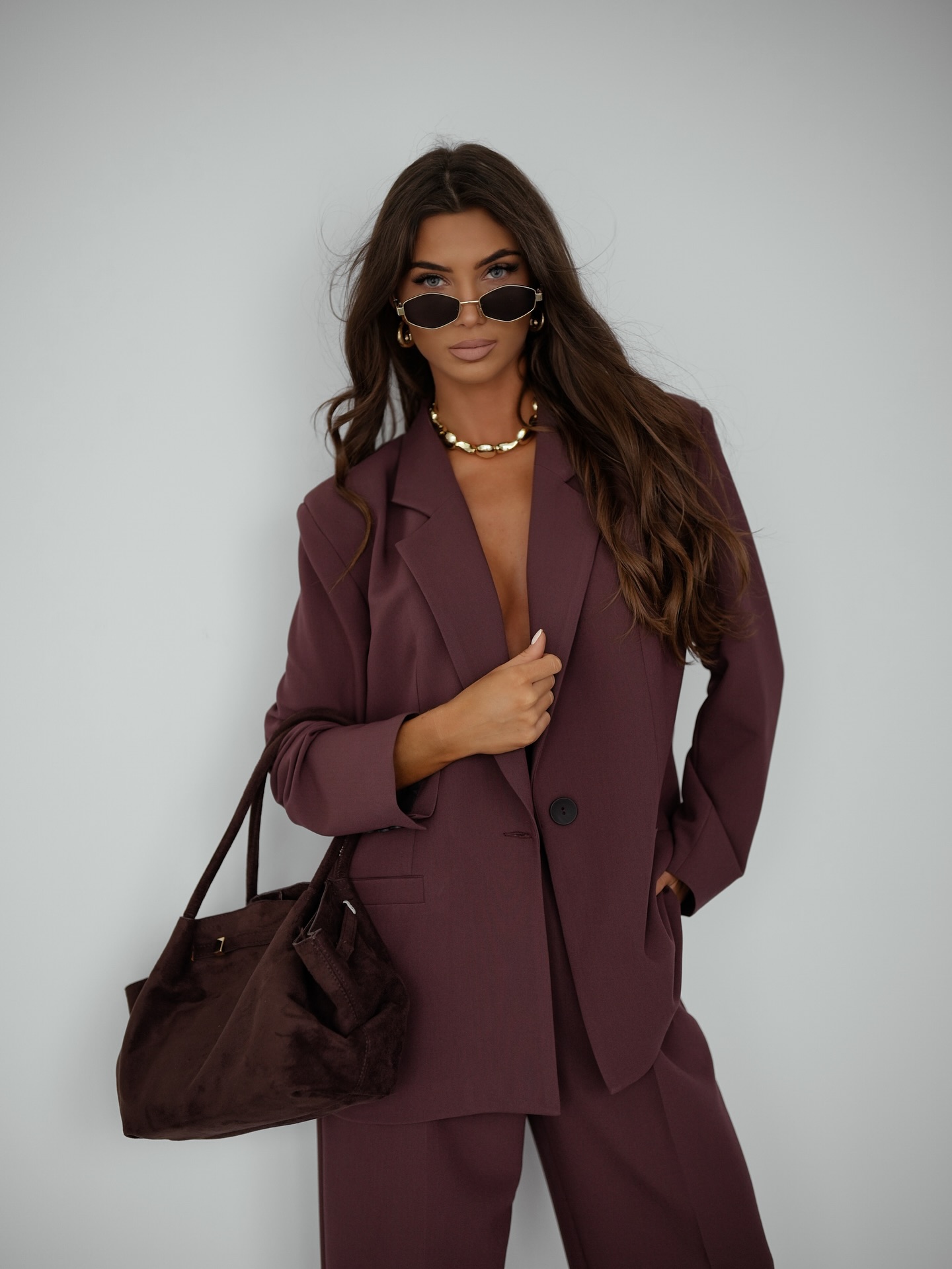 Klasyczna elegancka marynarka oversizowa - jasny burgund
