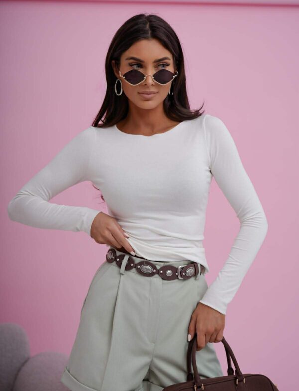 Bluzka klasyczna z wiskozy - biała